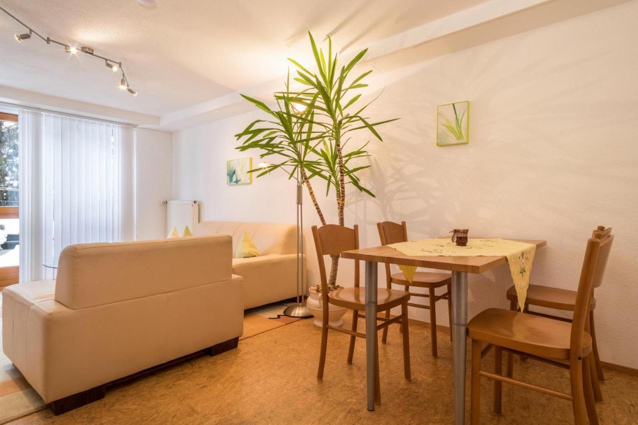 Ferienwohnung Im Alten Forsthaus Bermatingen Exteriör bild