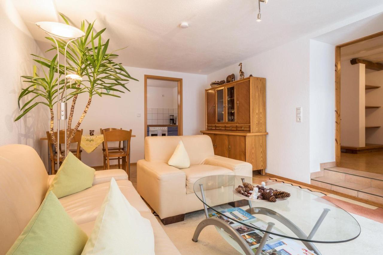Ferienwohnung Im Alten Forsthaus Bermatingen Exteriör bild