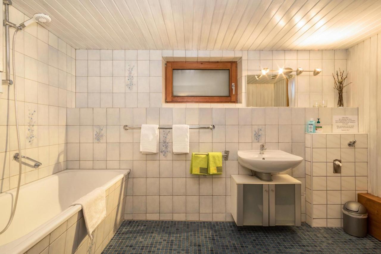 Ferienwohnung Im Alten Forsthaus Bermatingen Exteriör bild